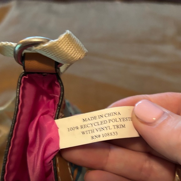 Lily Bloom Colorful Floral Crossbody Bag - Picture 2 of 6